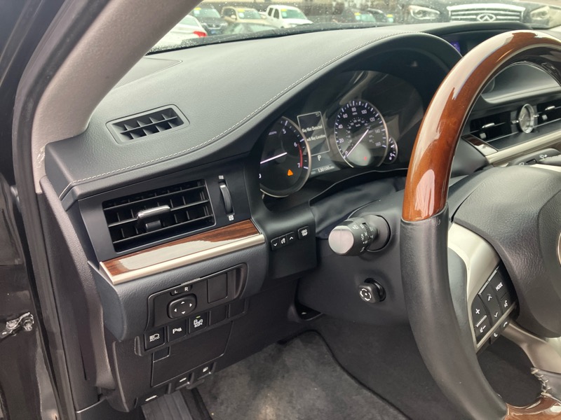 Lexus ES 350 Premium Plus 2017