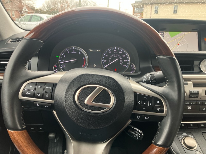 Lexus ES 350 Premium Plus 2017
