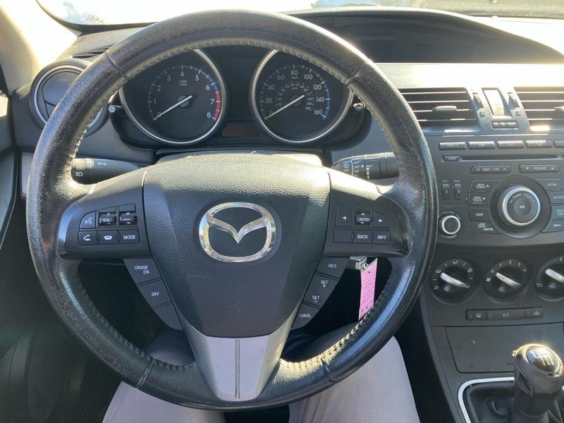 Mazda MAZDA3 i Touring 4-door 2012