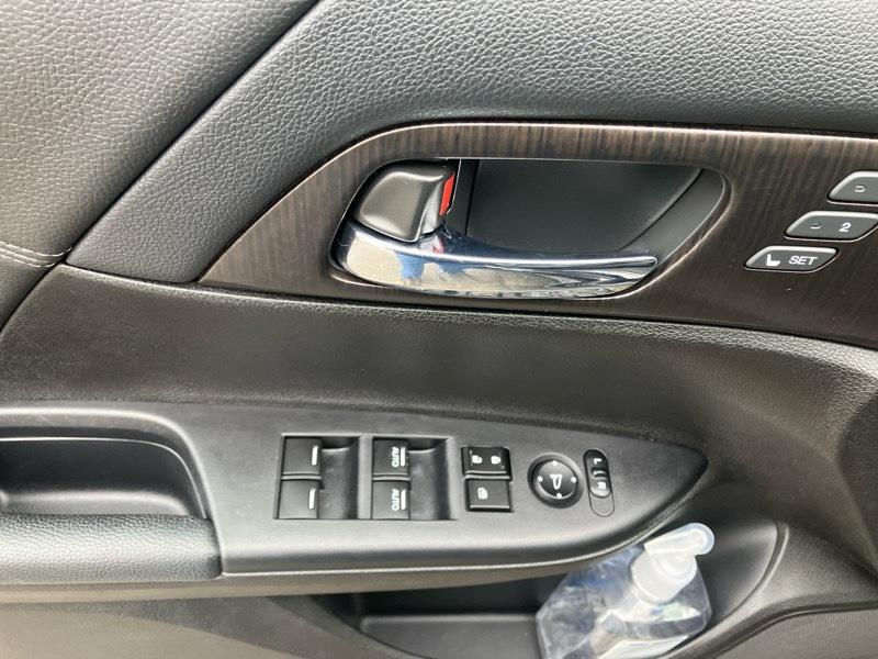 Honda Accord EX-L V6 Sedan AT 2013