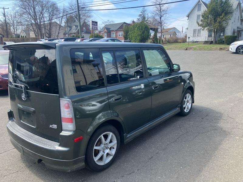 Scion xB Wagon 2005