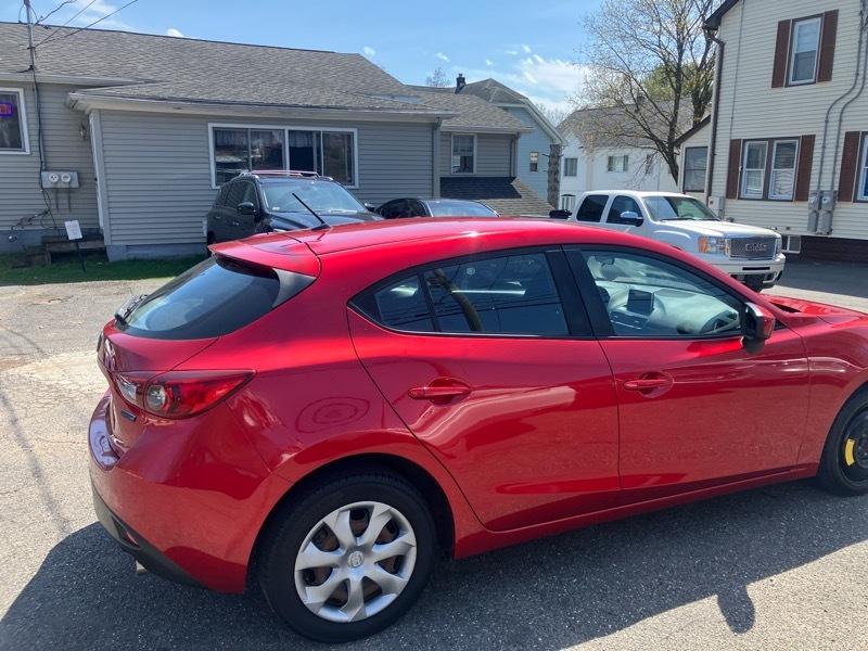 Mazda MAZDA3 i Sport MT 5-Door 2015
