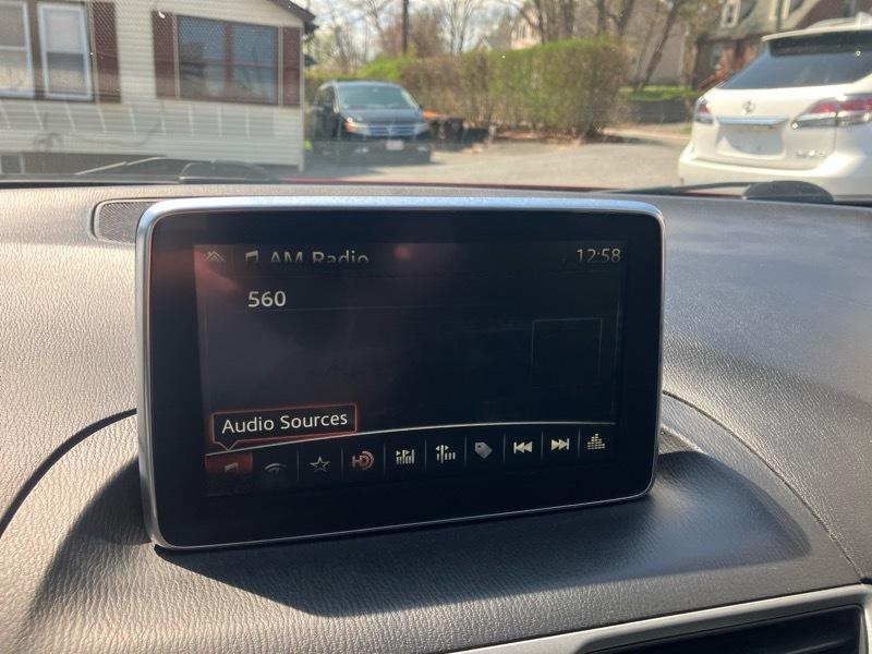 Mazda MAZDA3 i Sport MT 5-Door 2015