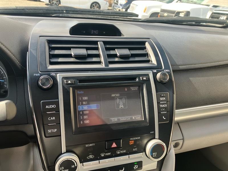 Toyota Camry LE 4D Sedan 2014