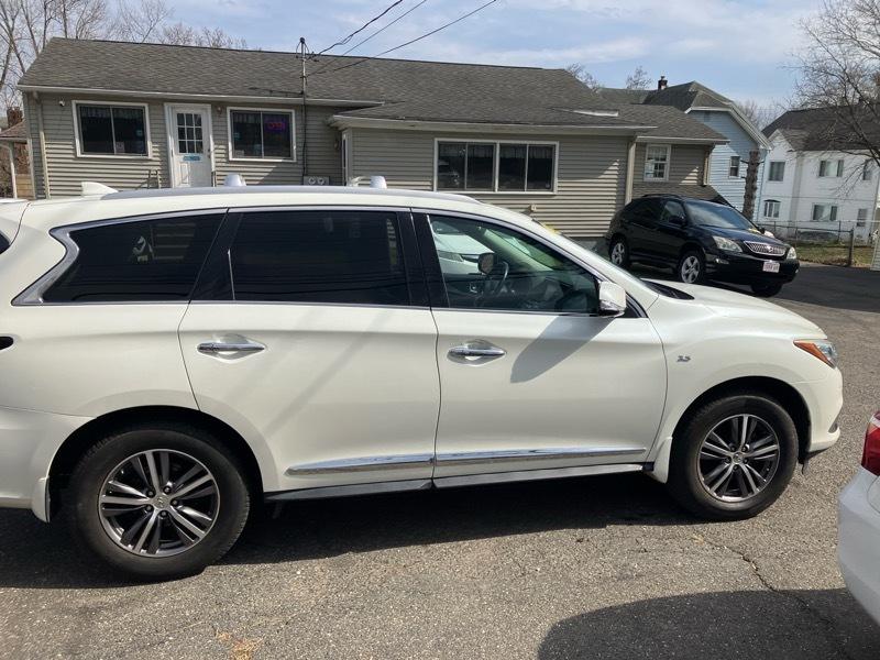 Infiniti QX60 Base AWD 2018