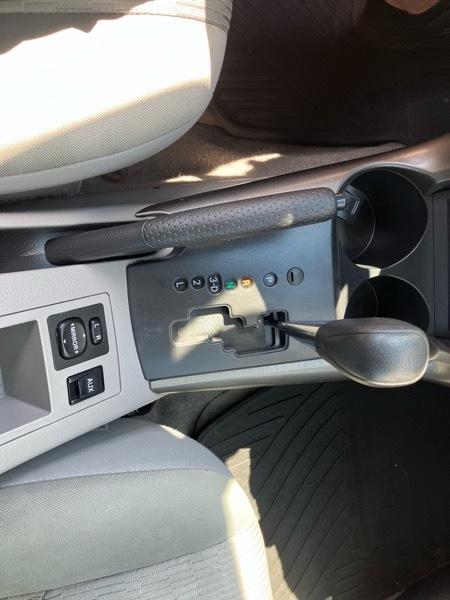 Toyota RAV4 Base I4 4WD 2009