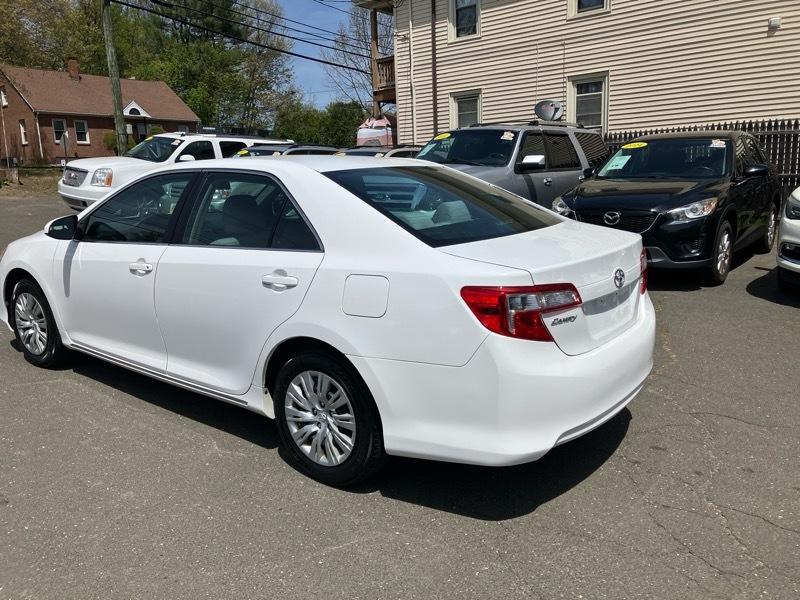 Toyota Camry LE 2014