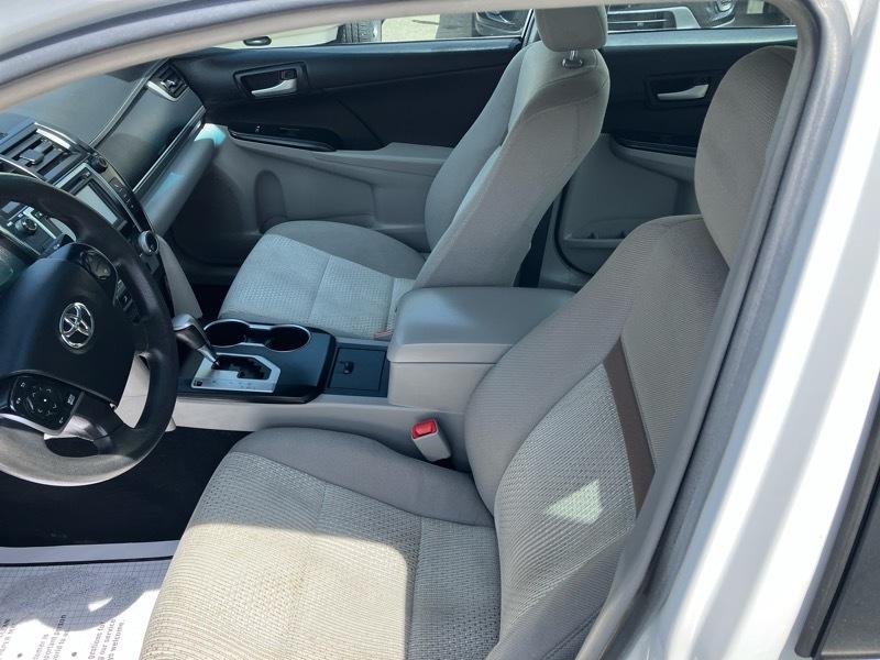 Toyota Camry LE 2014