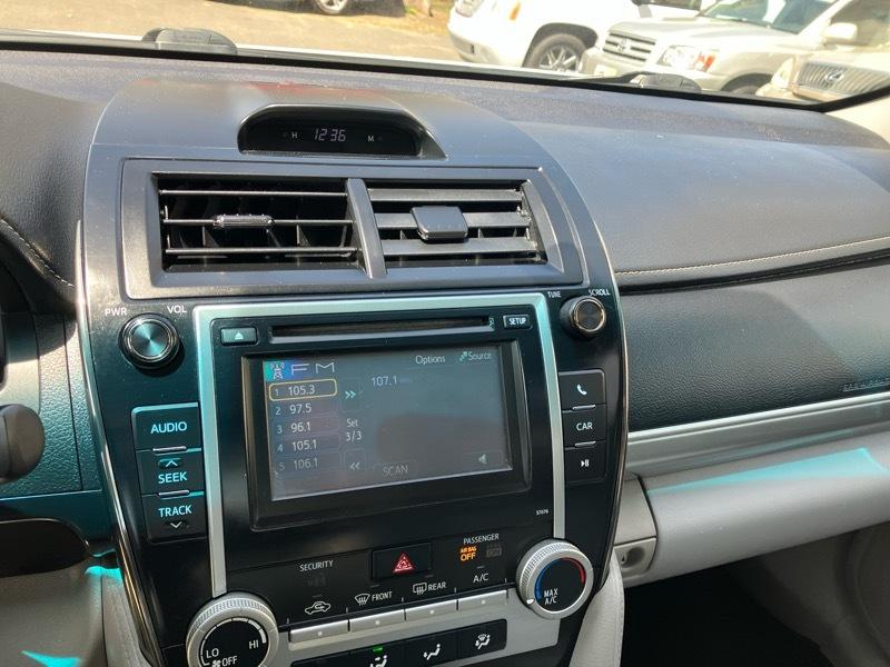 Toyota Camry LE 2014