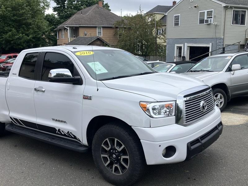 Toyota Tundra Limited 5.7L Double Cab 4WD 2010