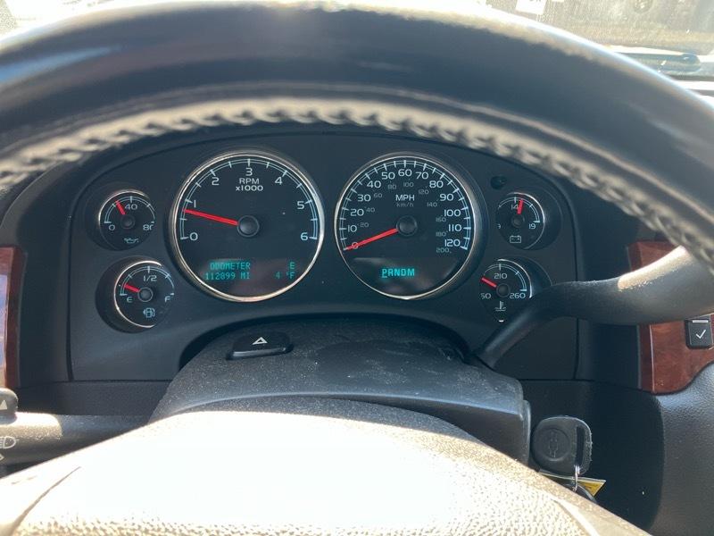 Chevrolet Avalanche LT 4WD 2010