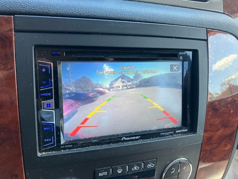 Chevrolet Avalanche LT 4WD 2010