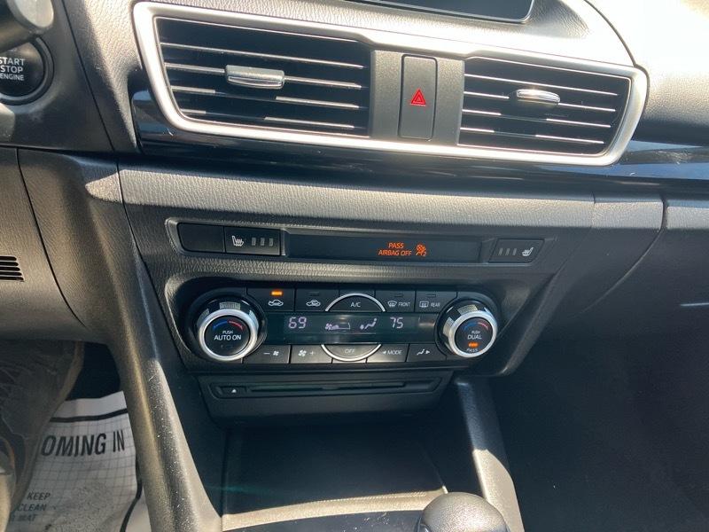 Mazda MAZDA3 I Grand Touring AT 4-Door 2014