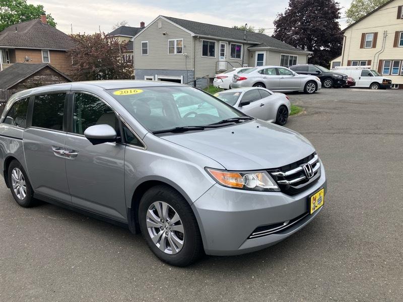 Honda Odyssey SE 2016