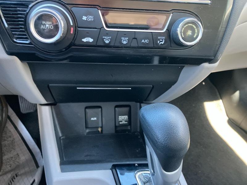 Honda Civic Hybrid CVT AT-PZEV 2013