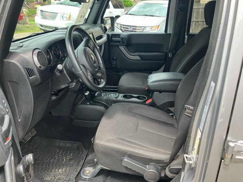 Jeep Wrangler Unlimited Sport 4WD 2017