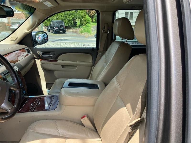 Chevrolet Tahoe LTZ 4WD 2013