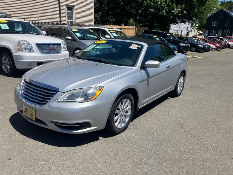 Chrysler 200 Touring Convertible 2011
