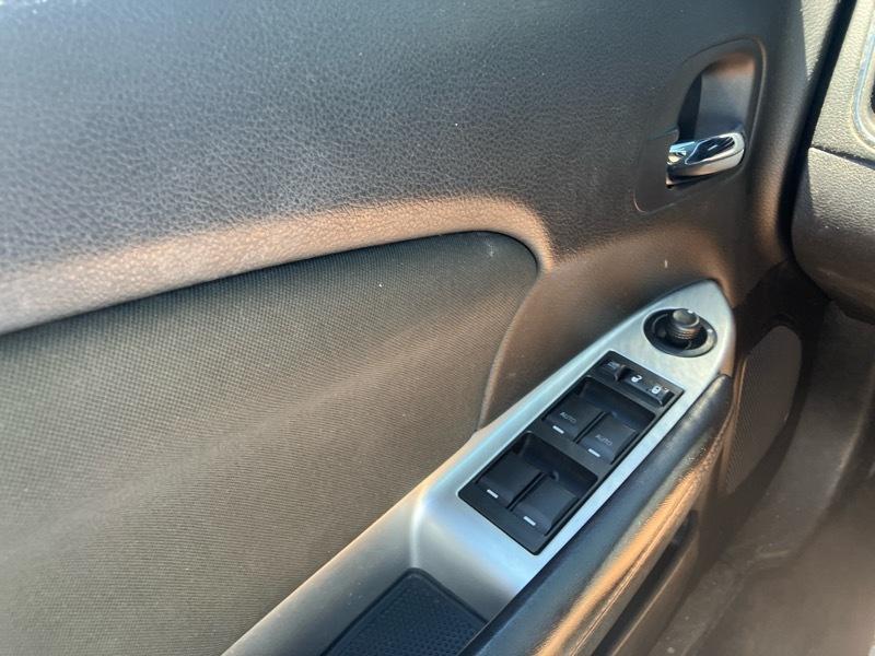 Chrysler 200 Touring Convertible 2011