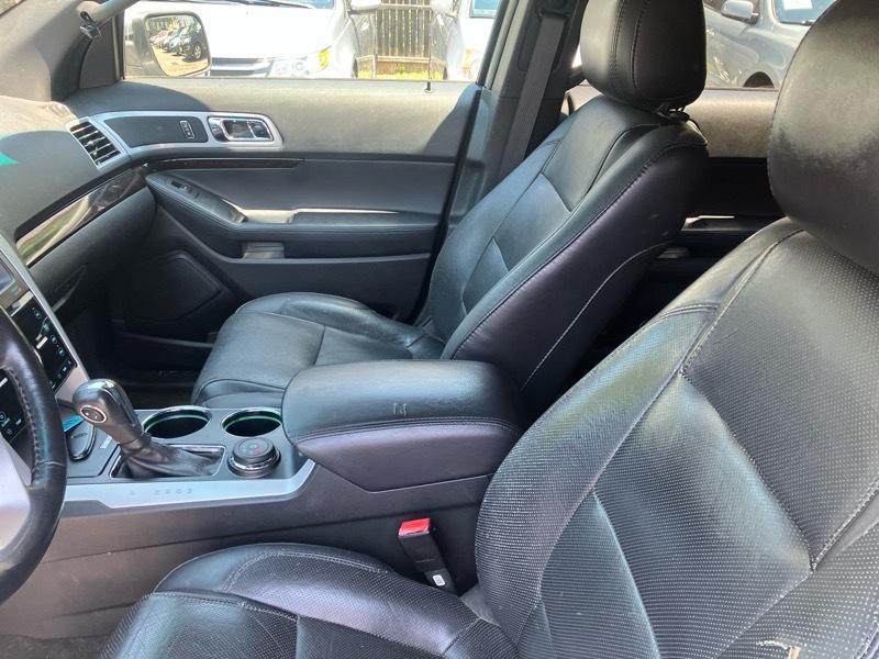 Ford Explorer Limited 4WD 2013