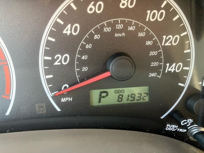 Toyota Corolla LE 4-Speed AT 2010