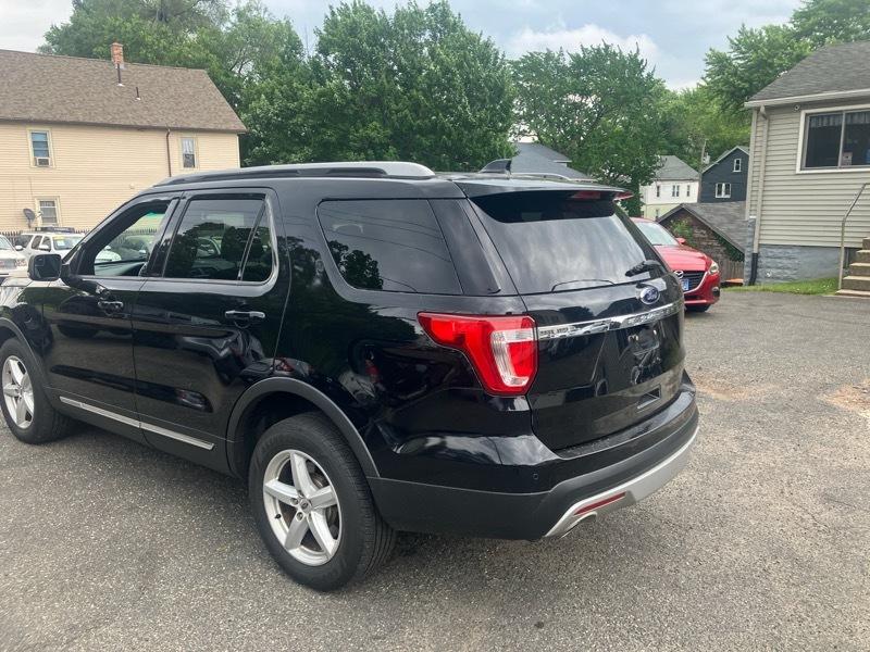 Ford Explorer XLT 4WD 2016