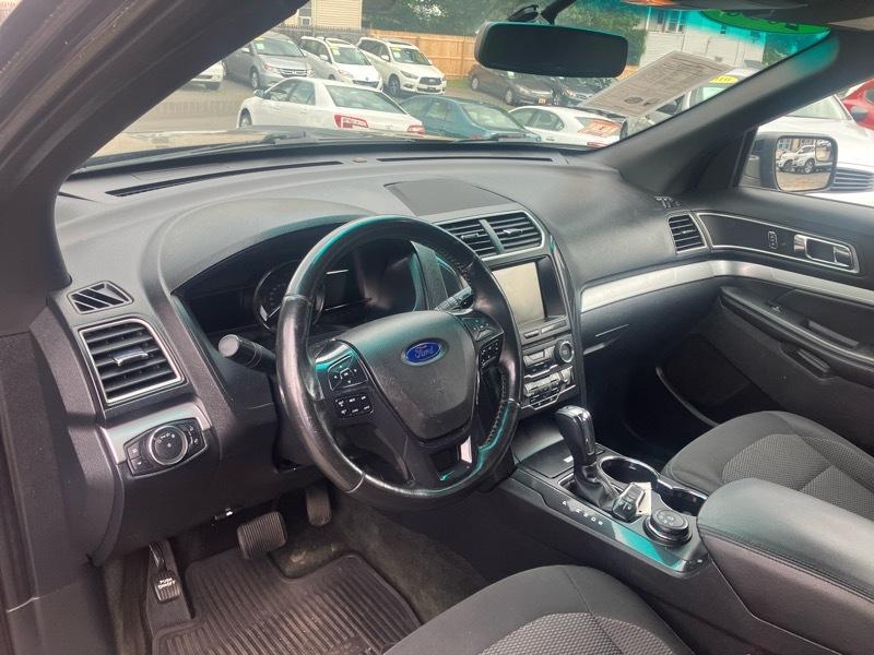 Ford Explorer XLT 4WD 2016