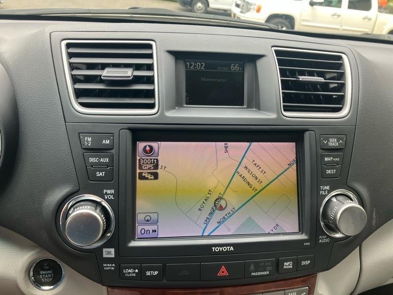 Toyota Highlander Limited 4WD 2012