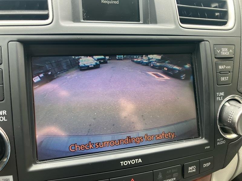 Toyota Highlander Limited 4WD 2012
