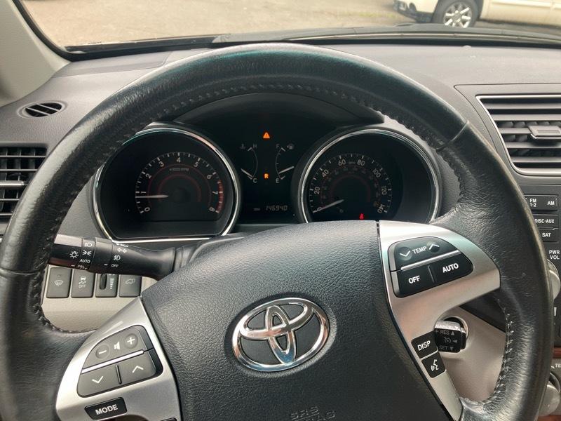 Toyota Highlander Limited 4WD 2012