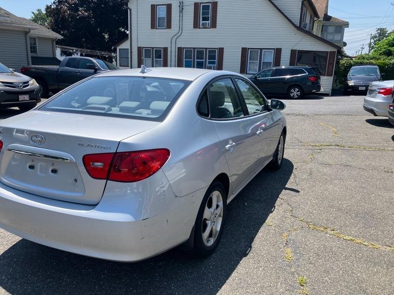 Hyundai Elantra SE 2009