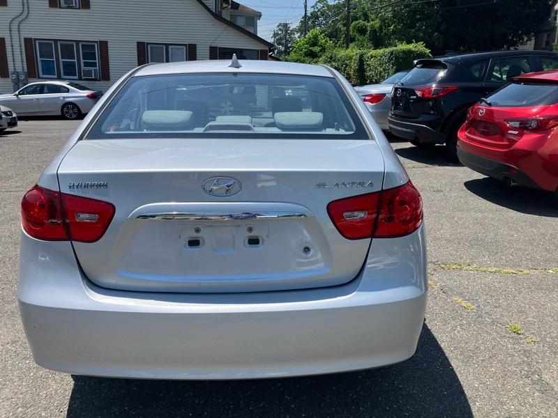 Hyundai Elantra SE 2009