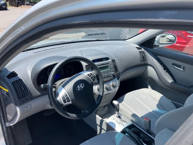 Hyundai Elantra SE 2009