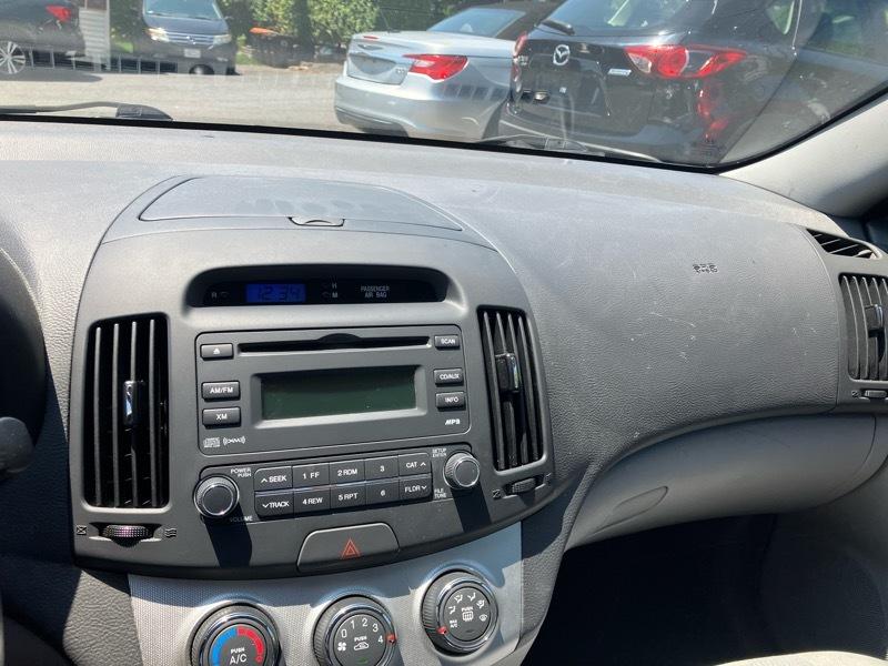 Hyundai Elantra SE 2009