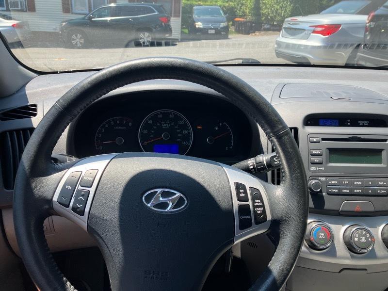 Hyundai Elantra SE 2009
