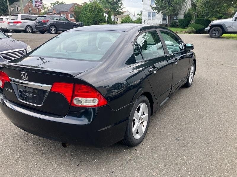 Honda Civic LX-S Sedan 5-Speed AT 2010
