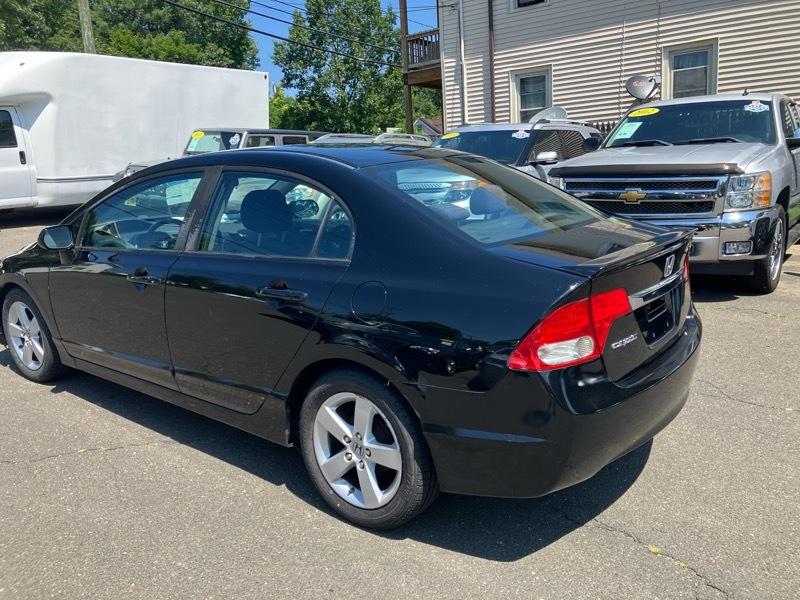 Honda Civic LX-S Sedan 5-Speed AT 2010