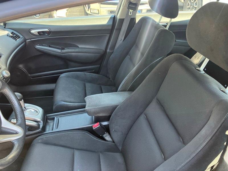 Honda Civic LX-S Sedan 5-Speed AT 2010