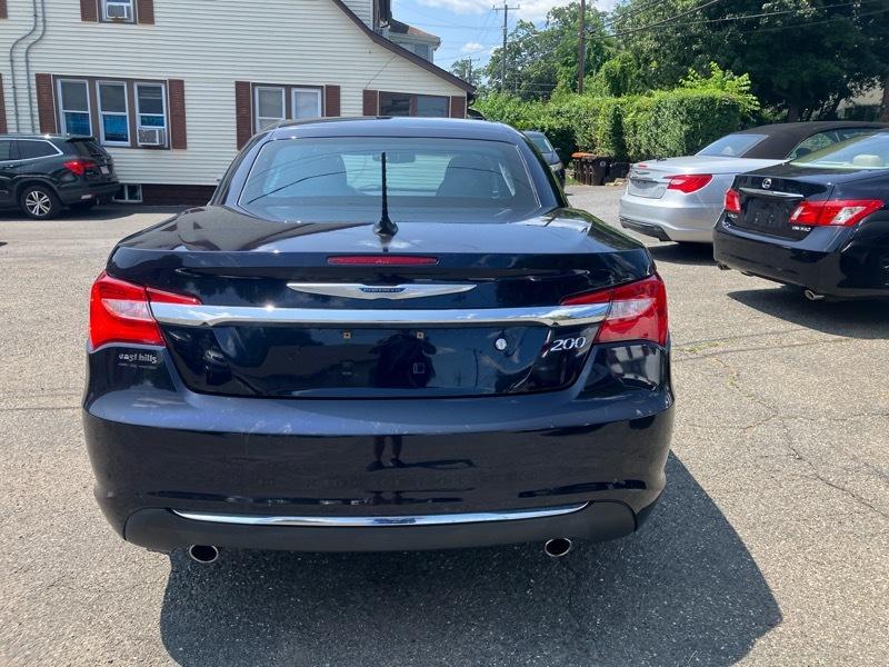 Chrysler 200 Limited Convertible 2012