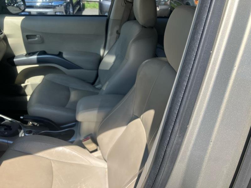 Mitsubishi Outlander XLS 4WD 2007