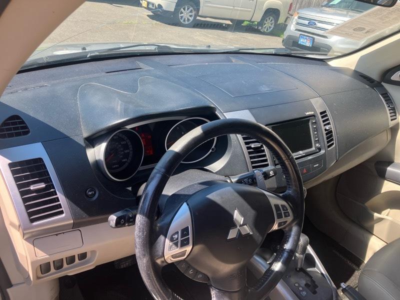 Mitsubishi Outlander XLS 4WD 2007