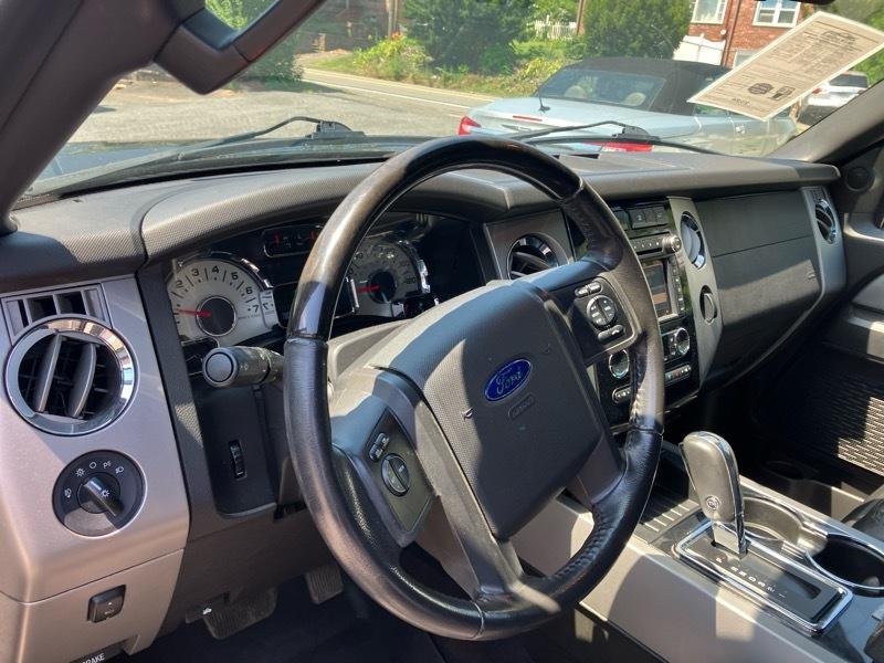Ford Expedition Limited 4WD 2013