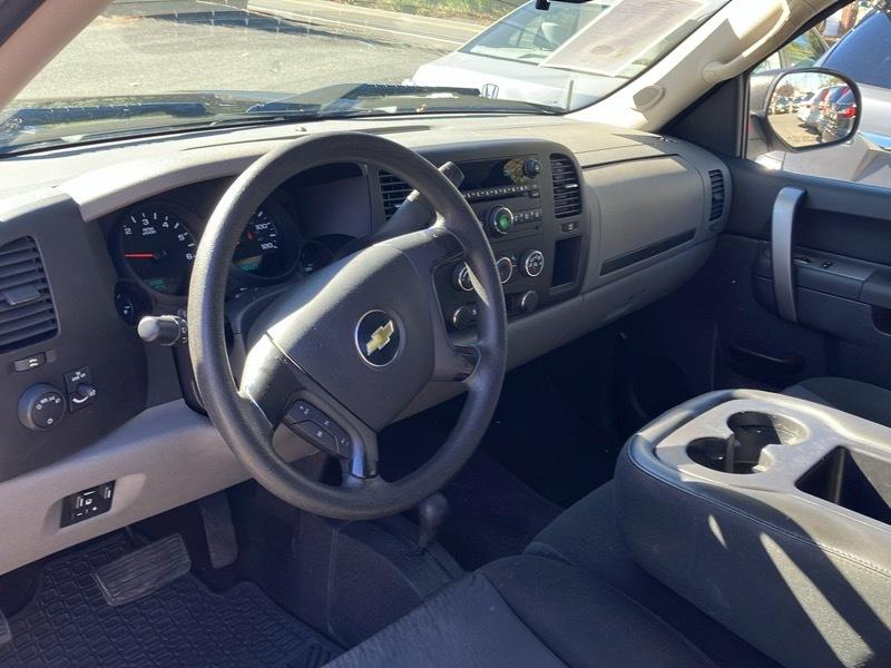 Chevrolet Silverado 1500 LS Extended Cab 4WD 2011