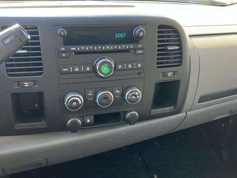 Chevrolet Silverado 1500 LS Extended Cab 4WD 2011