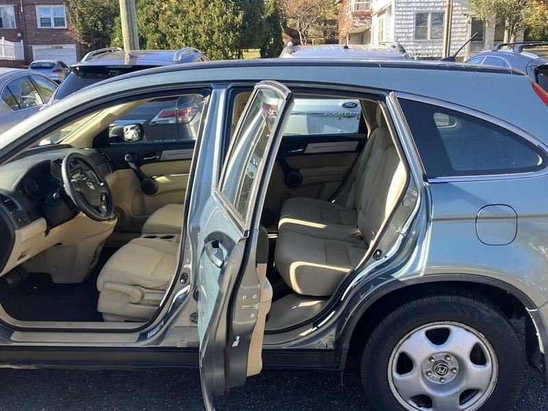 Honda CR-V LX 4WD 5-Speed AT 2010