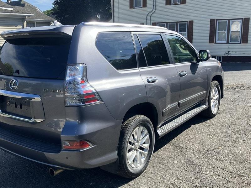 Lexus GX 460 4WD 4dr Luxury 2016