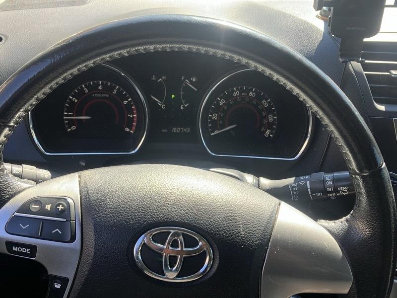Toyota Highlander Base 4WD 2013