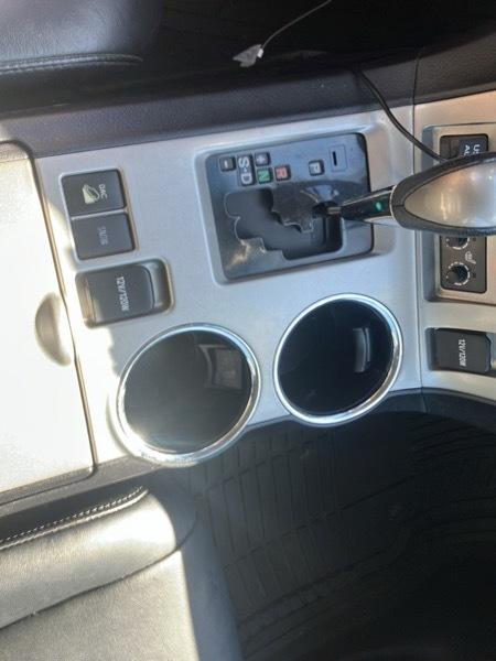 Toyota Highlander Base 4WD 2013