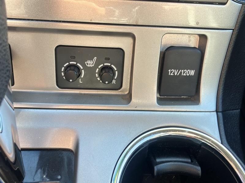 Toyota Highlander Base 4WD 2013