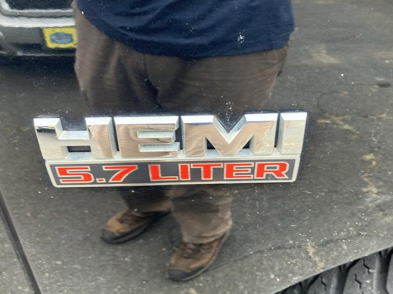 RAM 1500 Tradesman Quad Cab 4WD 2013